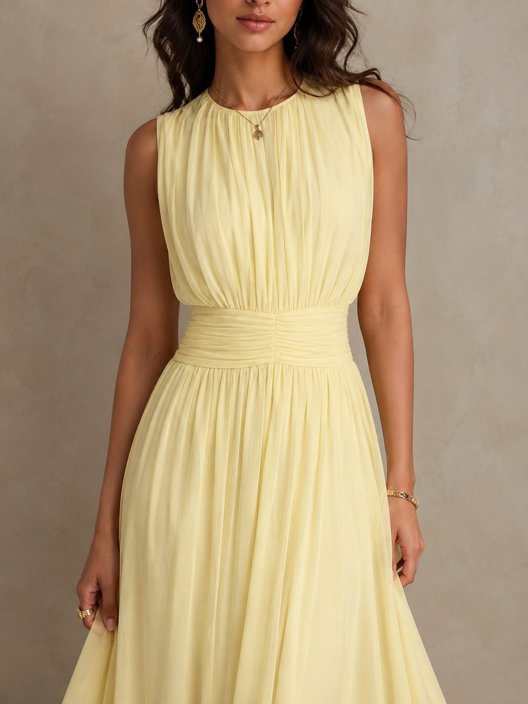 Isabel | Robe Maxi Roxanne avec Taille Froncée et Sans Manches