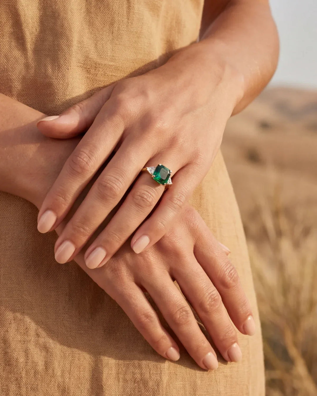 Berthe | Bague avec une pierre verte