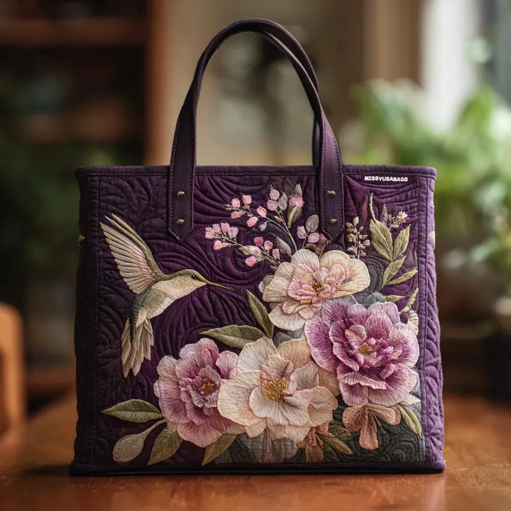Sac fourre-tout matelassé violet avec colibris et orchidées