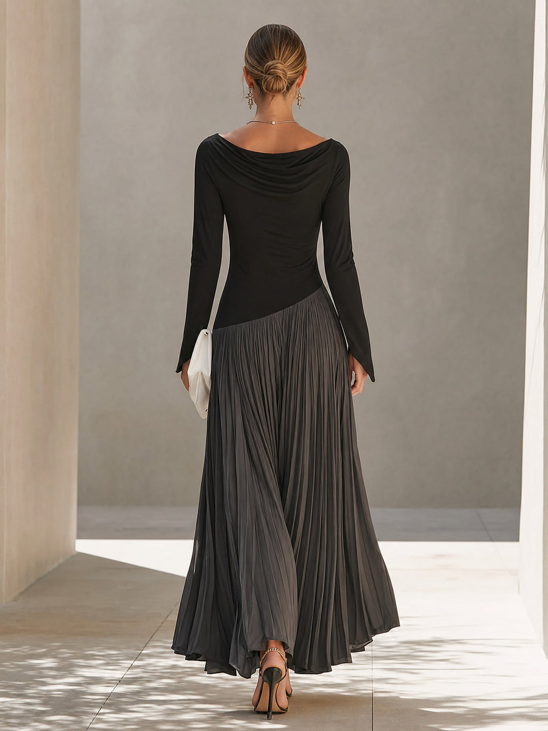 Marina | Robe Maxi Plissée avec Col Drapé Bicolore Noir et Gris