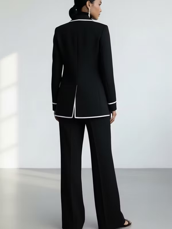 Claudia | Ensemble de Deux Pièces de Blazer avec Bordure en Contraste Noir et Pantalon à Jambe Large