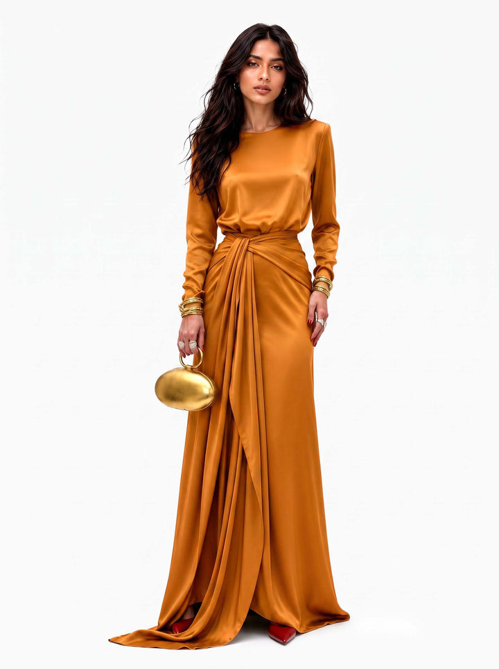 Robe Maxi Élégante en Satin Drapé