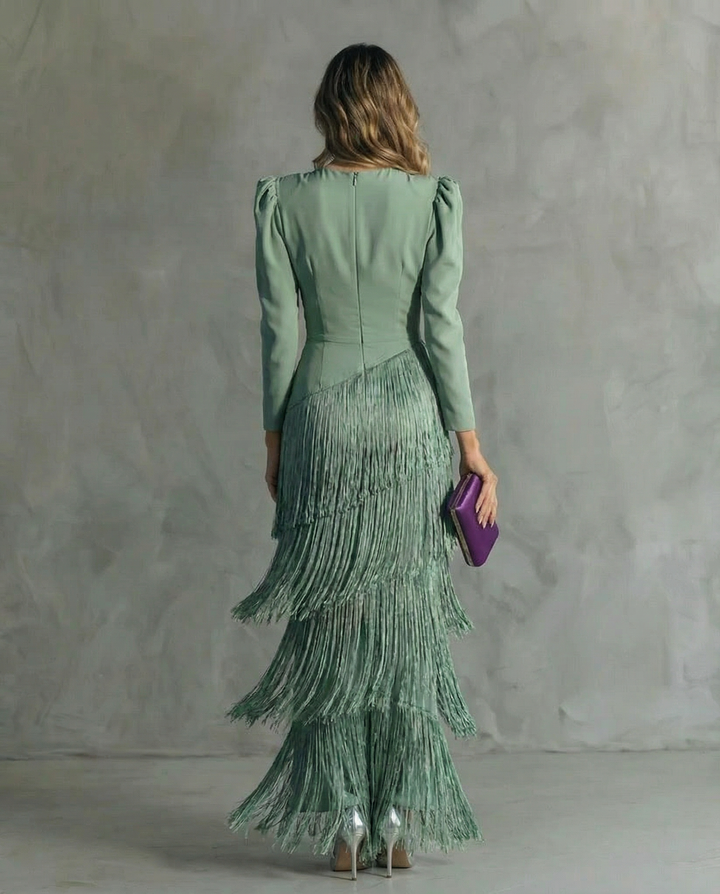 Chiara | Robe Élégante avec Manches Frangées