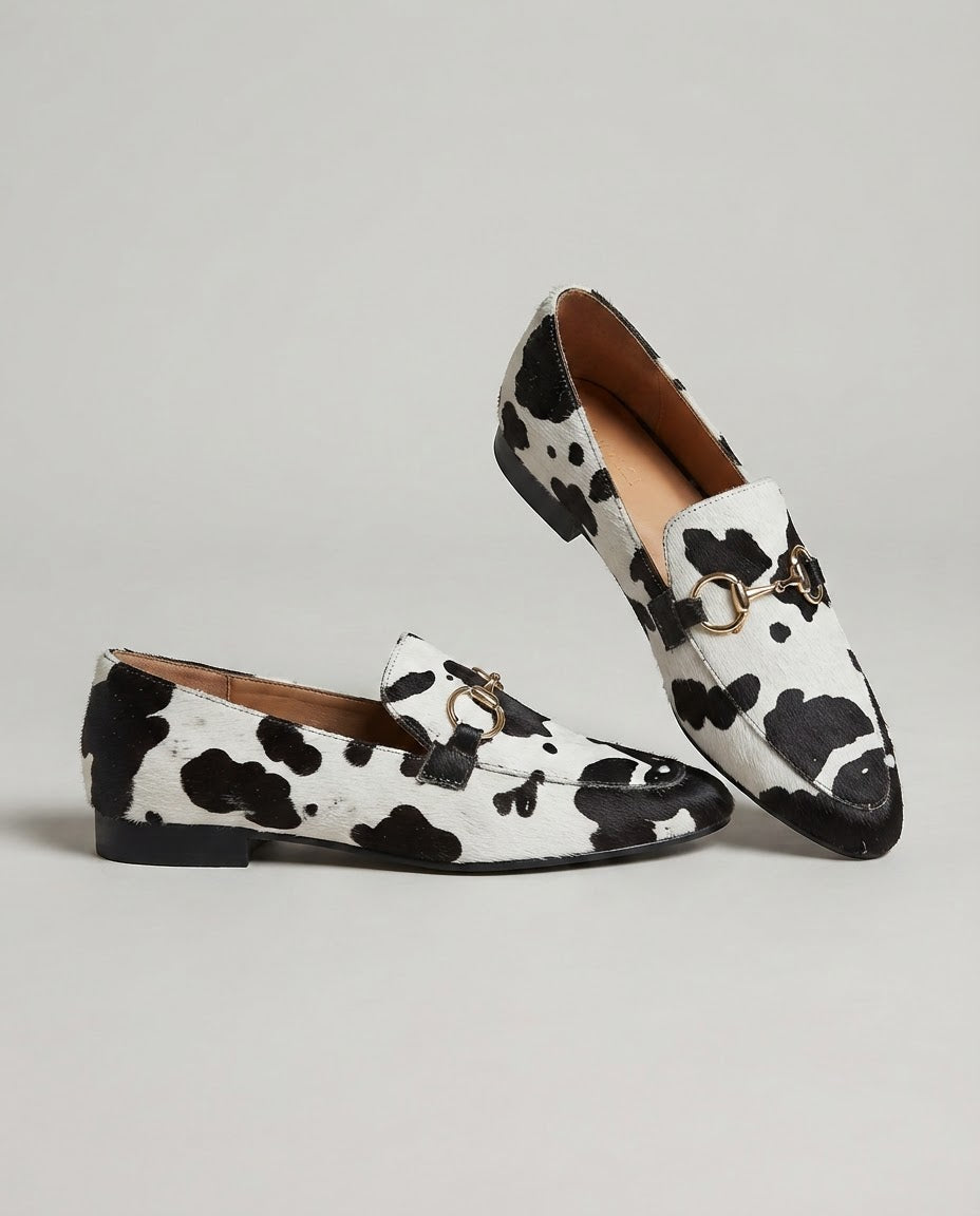 Mocassins en cuir avec poils imprimés léopard noir et blanc