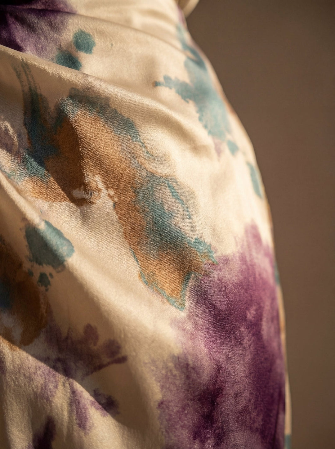 Olivia™ | Robe Col V